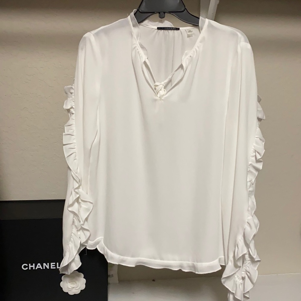 TAHARI BLOUSE